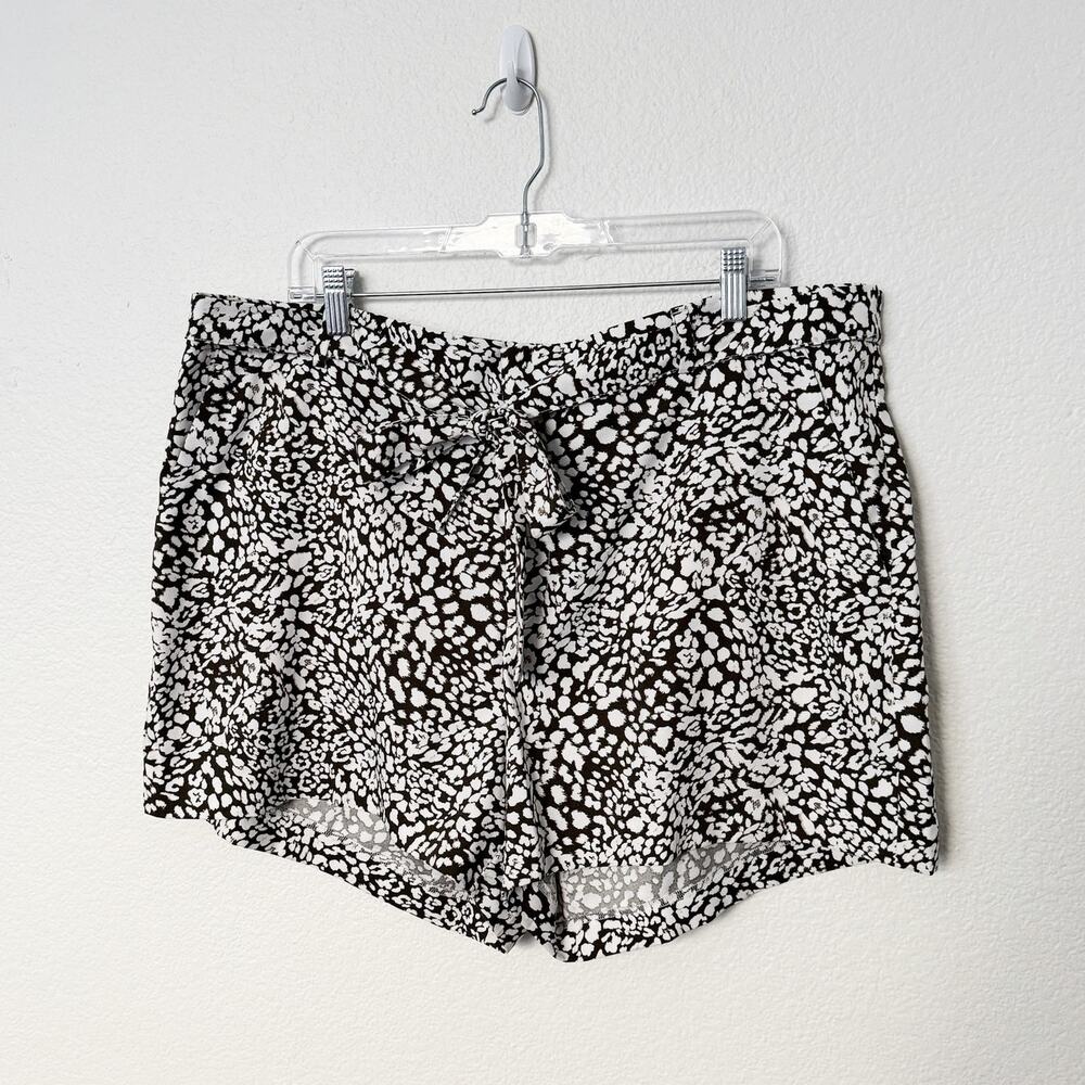 [Banana Republic] Brown Cream Leopard Print Belted Waist High Rise Shorts Sz 18